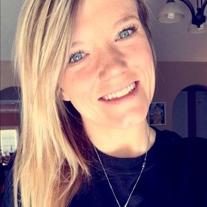 Meet your Posher, Kelsey